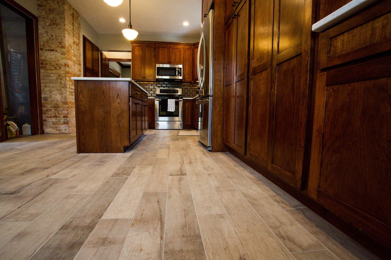 Daltile Wood Look Tile Flooring Review 2021 Pros Cons Maintenance